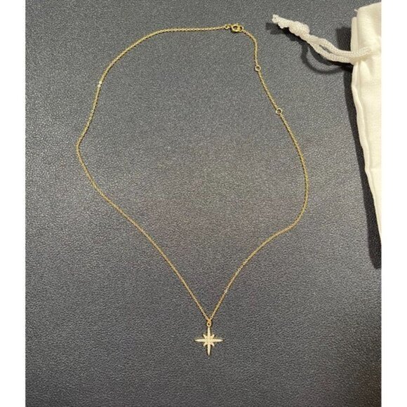 Sterling Forever 14K Gold Vermeil Cubic Zircon Starburst Pendant Necklace - Picture 4 of 6